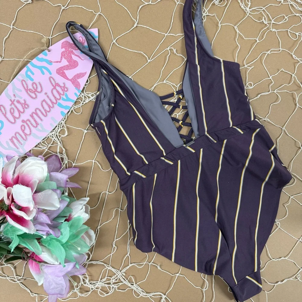 🏝️SALE! $280 MAAJI LATTICE FRONT SWIMSUIT
